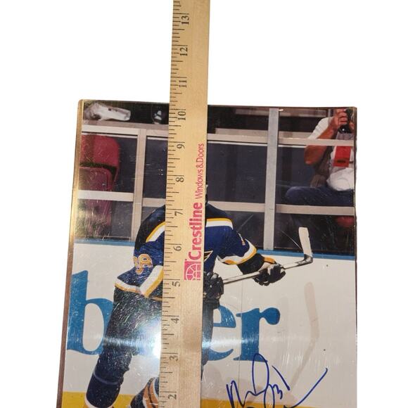 St. Louis Blues Not Authenticated NHL Original Autographed  Pavol Demitra Signed STL St Louis Blues 8x10 Photo w 25 Years Certificate NHL